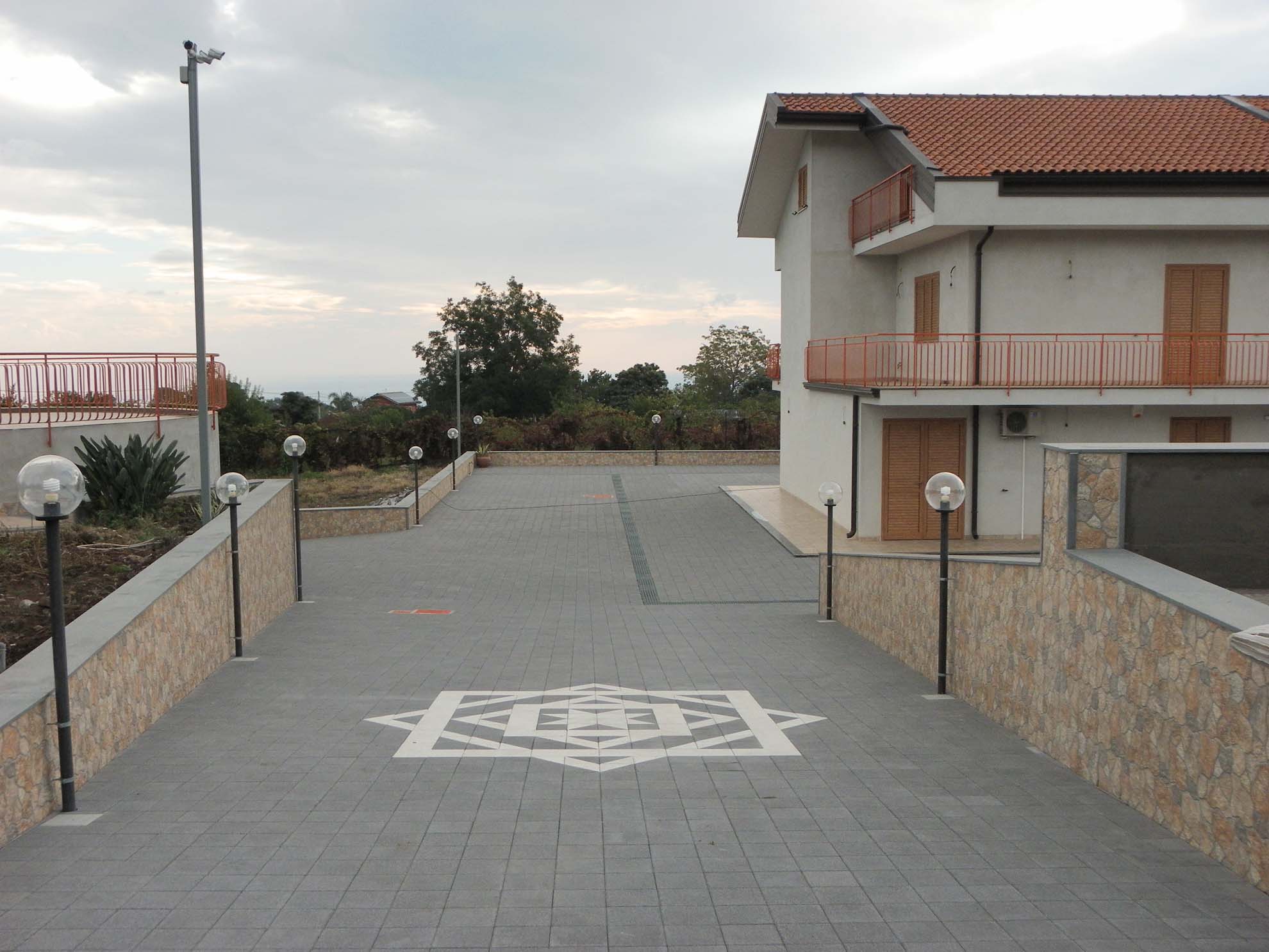 Santa Venerina (CT) Villa III